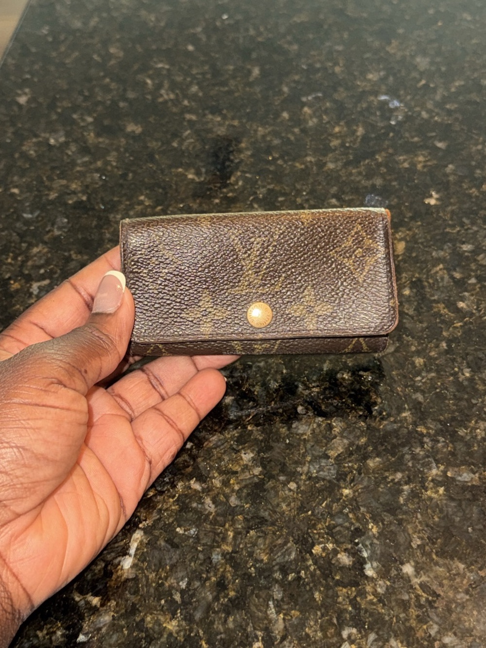 Authentic Louis Vuitton 4 Key Holder